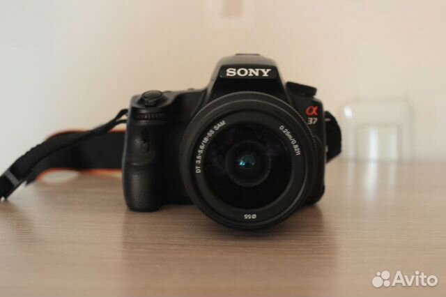 Sony Alpha SLT-A37