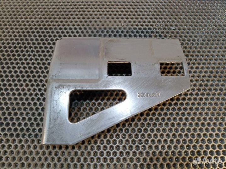 7422004829 Кронштейн ресивера левый