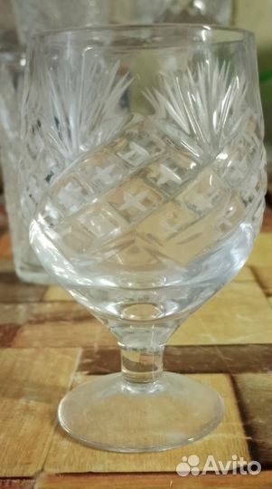 Бокалы, фужеры, стаканчики хрусталь