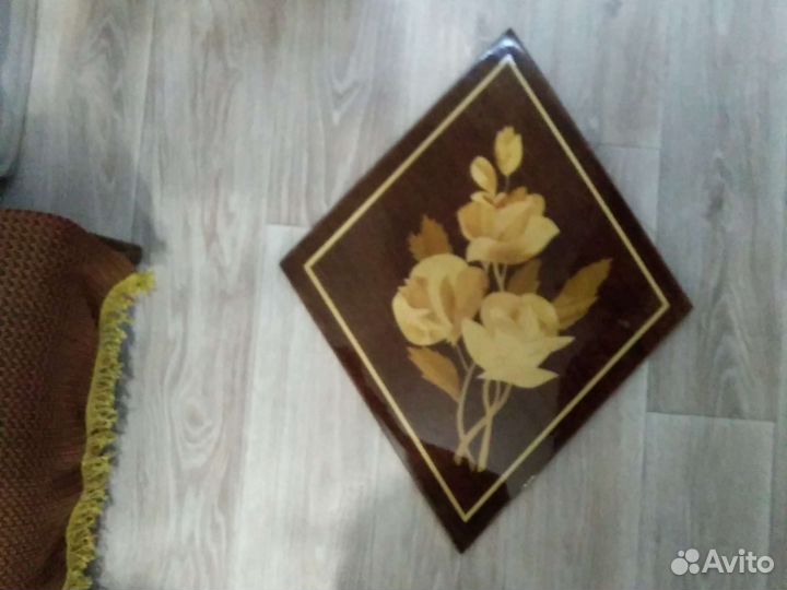 Панно из шпона