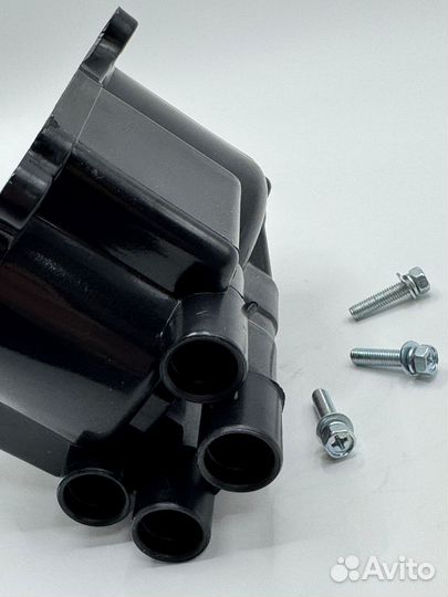 Крышка распределителя зажигания (трамблера) Toyota