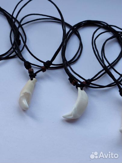 Зуб волка подвеска