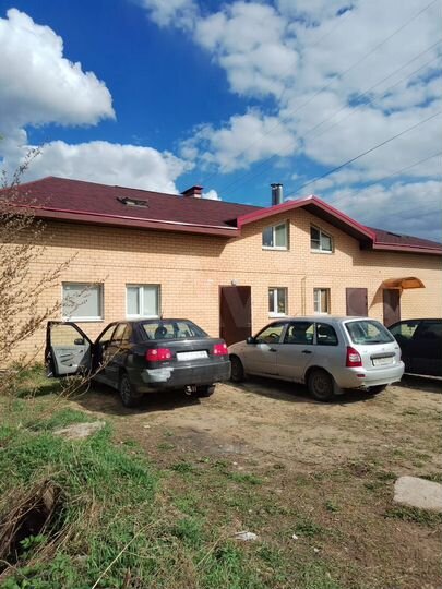 Комната 12 м² в 5-к., 1/2 эт.