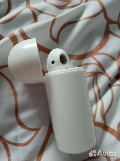 Беспроводные наушники TWS-i7 бу