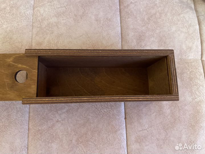 Пробирки для специй на деревянной подставке