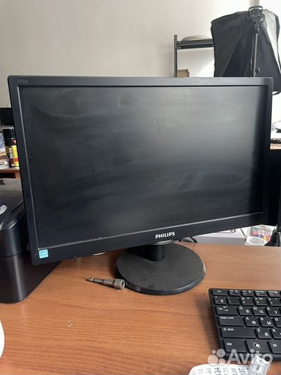 Монитор 19, 22, 23 дюйма