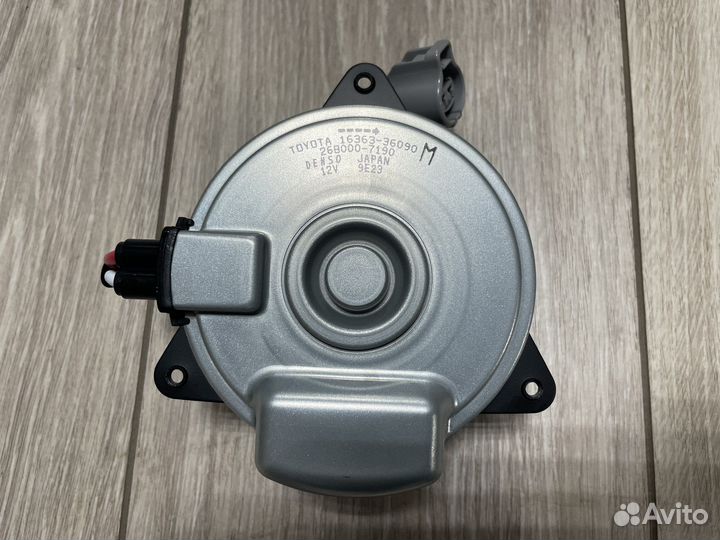 Мотор вентилятора Lexus RX