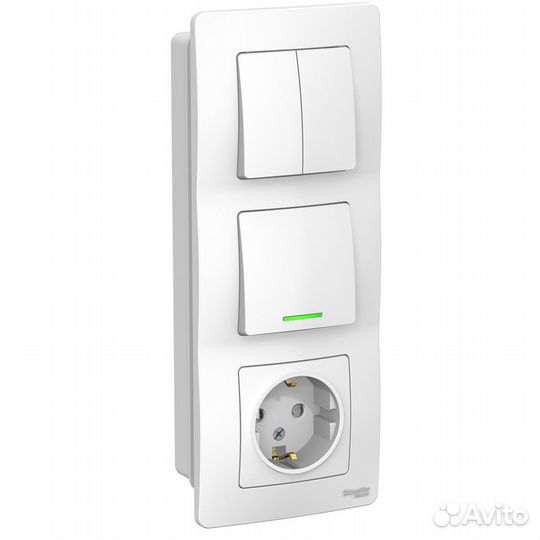 Розетка Schneider Electric Blanca с заземлением и