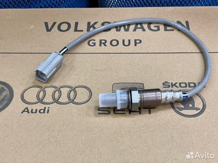 Кислородный датчик лямбда-зонд Nissan 226931AA0A