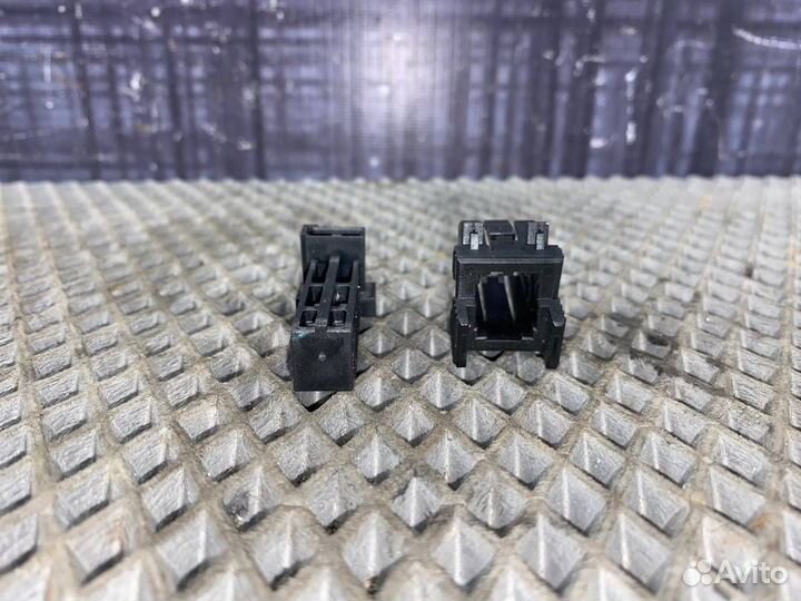 Концевик педали тормоза Bmw X5 E53 M54 2004