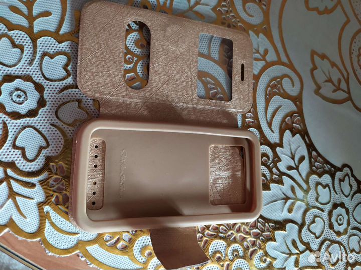 Универсальный чехол для телефона