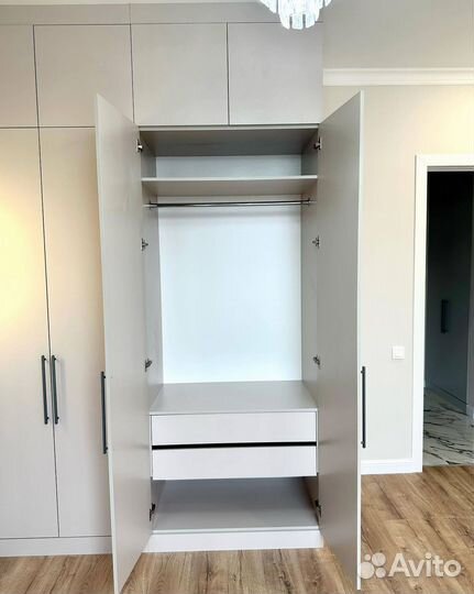 Шкаф с фрезеровкой