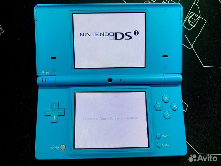 Nintendo DSi синяя в отличном состоянии
