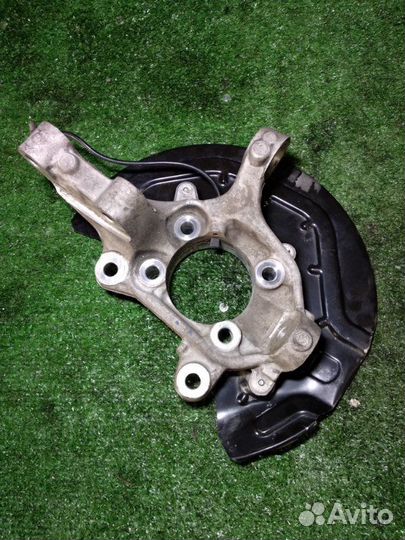 Кулак поворотный передний левый Ford Explorer 5