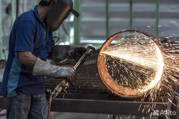 Резчик по металлу /Вахта