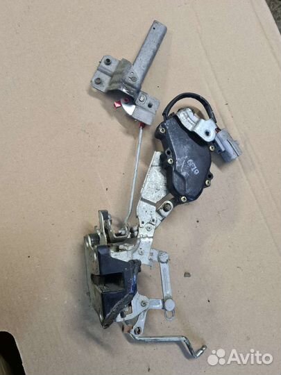 Замок двери Town Ace