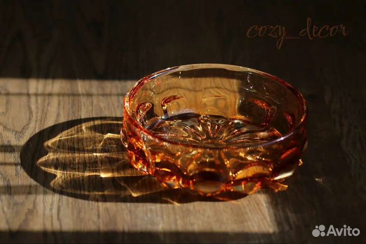 Ваза конфетница цветное стекло лзхз