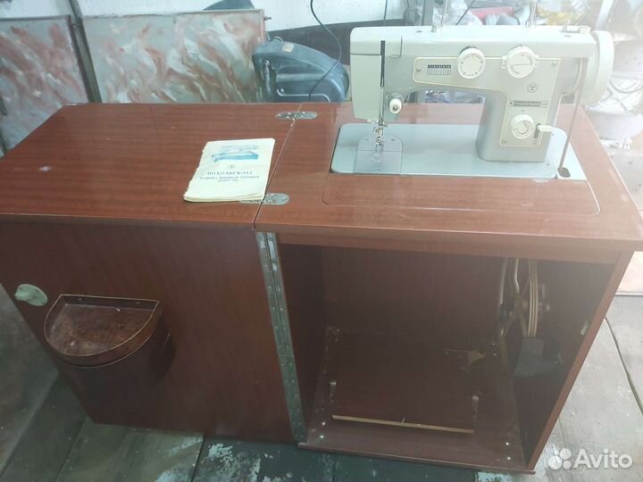 Продам швейную машинкуподольск 142
