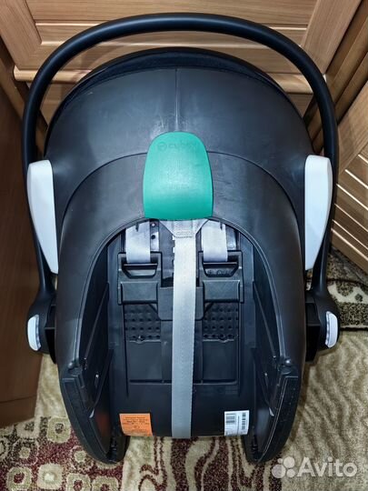Детское автокресло Cybex Aton B2 i-Size Volcano Bl
