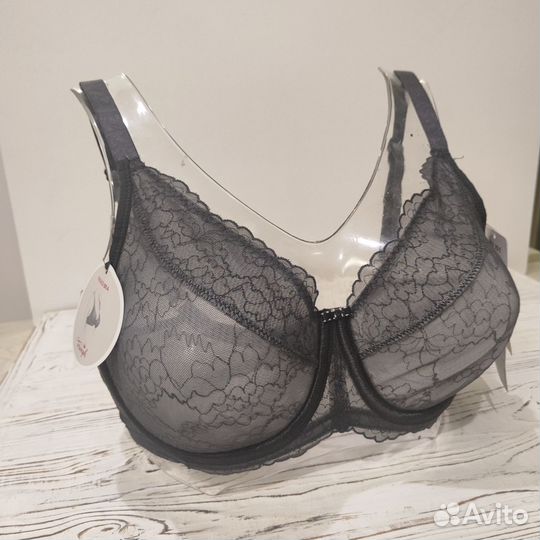 Бюстгальтер Triumph 70F