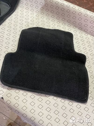 Skoda fabia 2 коврики