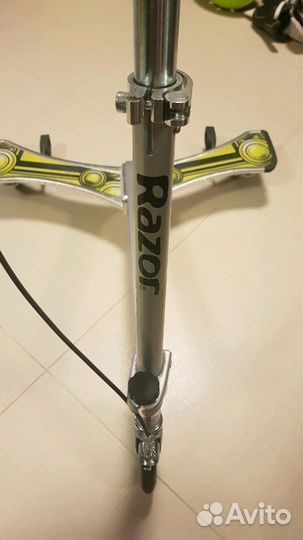 Самокат- бабочка Razor