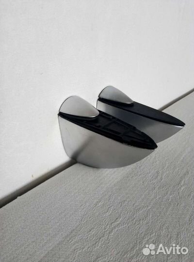 Держатели для полок продам 4 шт метал