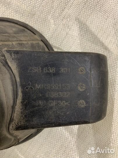 Лючок бензобака mitsubishi colt z3