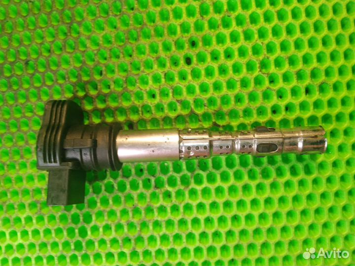 Катушка зажигания Volkswagen Passat