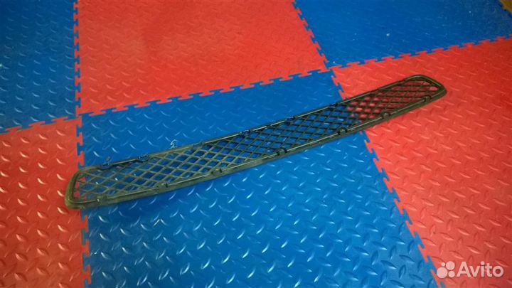 Решетка в бампер центральная BMW X3 E83