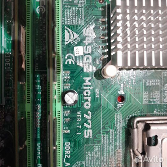 Материнская плата с процессором, памятью, WI-FI