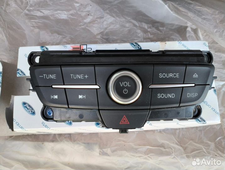 Ford Kuga 2 Панель управления магнитолой