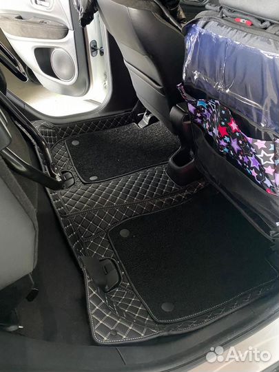 Комплект ковриков из экокожи в салон Honda Vezel