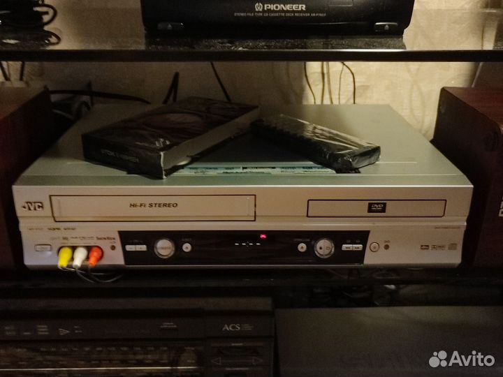 JVC HR-XV2 Hi-Fi stereo DVD/video CD/CD