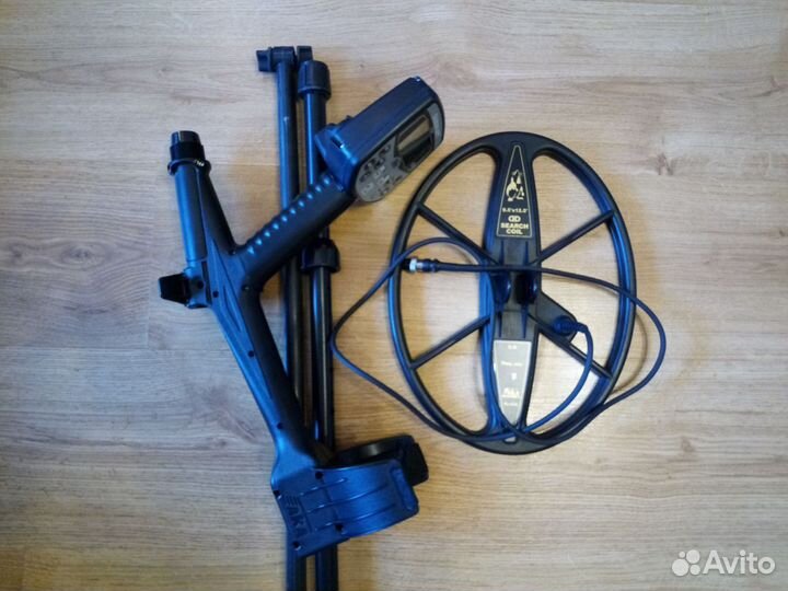 Металлоискатель AKA Сигнум 7272М