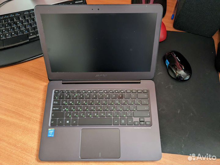 Asus Zenbook UX305F