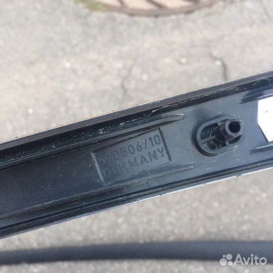 Накладка двери BMW E90