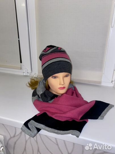 Комплект шапка и шарф