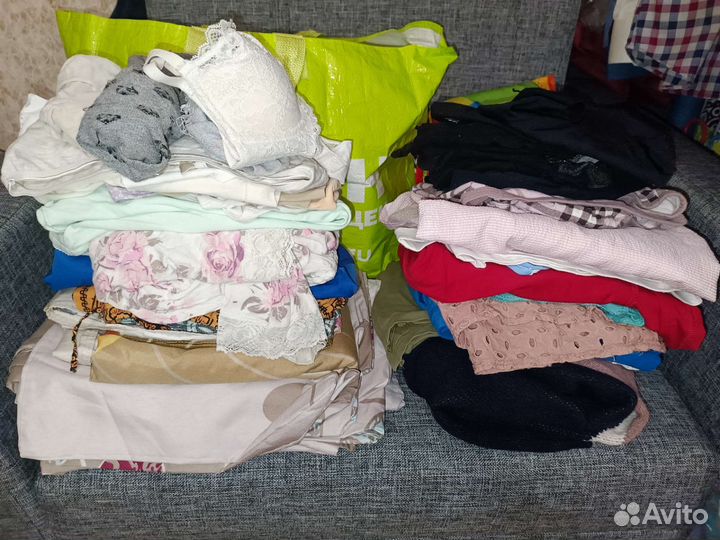 Вещи женские пакетом 42-44