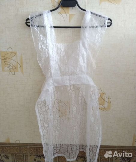 Белый школьный фартук