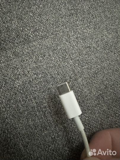 Зарядка на iPhone кабель оригинал