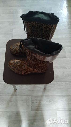 Резиновые сапоги