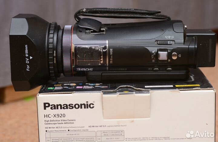 Видеокамера Panasonic HC-X920