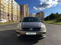 Volkswagen Tiguan 2.0 AMT, 2017, 196 000 км, с пробегом, цена 2 100 000 руб.