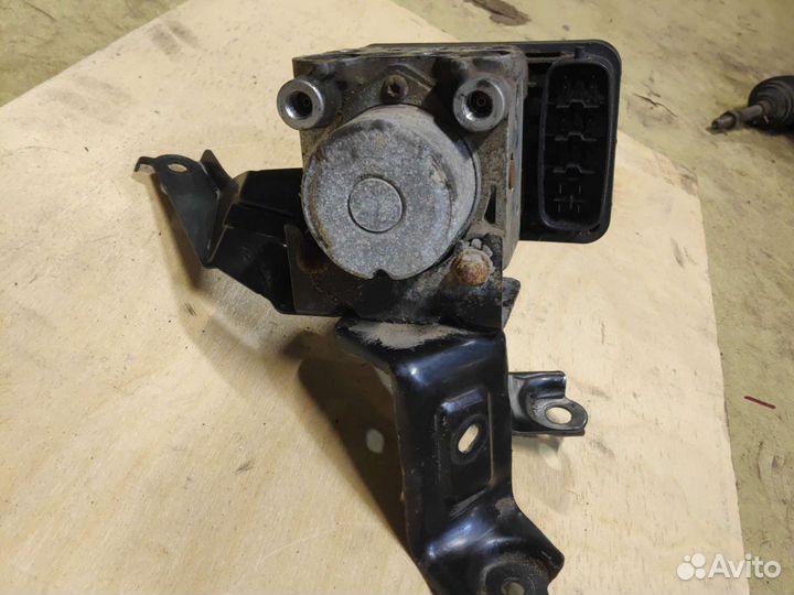 Блок ABS toyota alphard