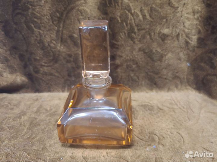 Старинные аптечные пузырьки