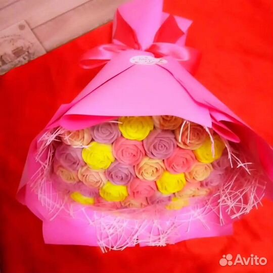 Букет из шоколадных роз