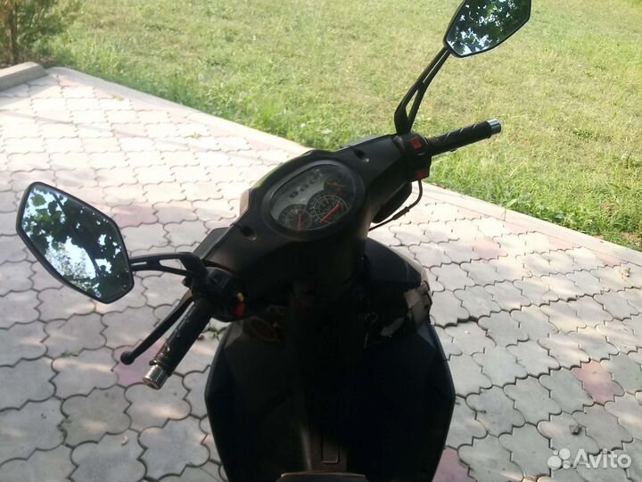 Скутер Baltmotors Galactica