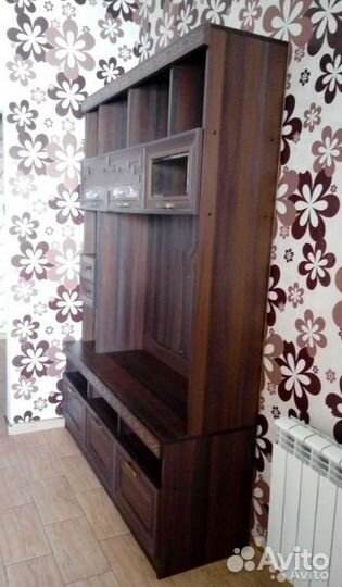 Стенка вместительная