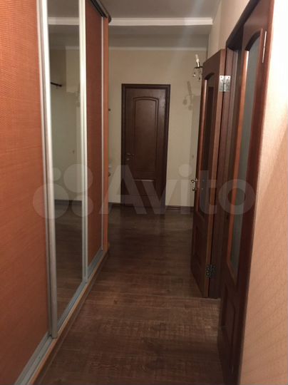 2-к. квартира, 80 м², 5/5 эт.